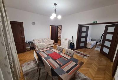 Pache Protopopescu, apartament 3 camere, hochparter in vila, 85 mp totali, curte