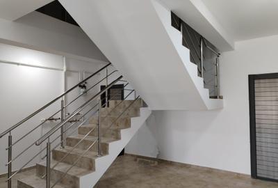 Apartament 2 camere cu curte proprie. - 13