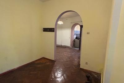 Apartament 2 camere ultracentral zona Armenesca direct proprietar - 8