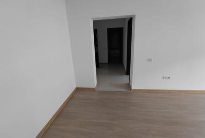 Apartament-2 camere-Studio-50mp-Utili-Etaj 1-Parcare-Balcon-Sanpetru - 5