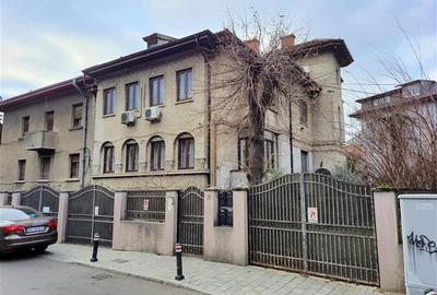 4 cam Floreasca, centrala, garaj, curte, in vila - 1