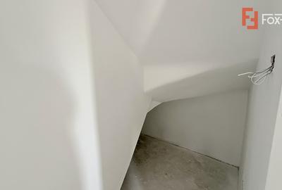 Duplex de vanzare 5 camere cu toate utilitatile - Mosnita Noua - 18