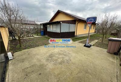 Casă cu 4 camere în Tărtășești