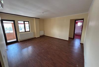 Apartament cu 2 camere de vanzare, zona Penny Obor - 1