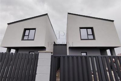 Duplex cu 3 camere în Moșnița Nouă