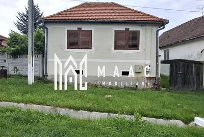 Casa individuala 3 camere I 1500 m teren I Central I Marpod - 8