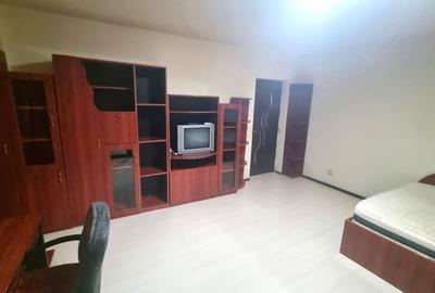 Vanzare Apartament 2 Camere Stradal pe Bd. Mircea Voda - 2