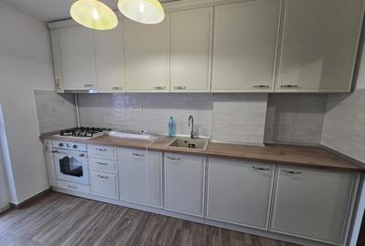 De vanzare Apartament 4 camere, zona Tolstoi. - 7