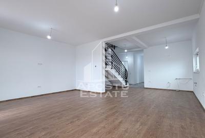 Casă individuală cu 4 camere în Săcălaz