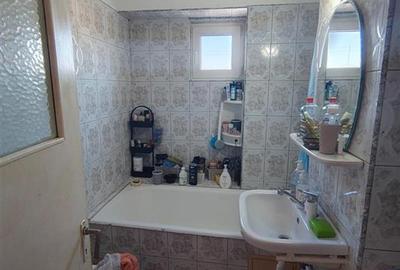 99mp - Etaj intermediar - Apartament 4 camere Nicolina zona Rond Vechi - 8