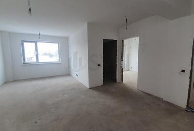 Apartament cu 2 camere semidecomandat în Chibrit
