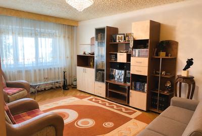 Apartament primitor 2 camere, etaj 1, George Enescu - zona Liceul Energetic - 1