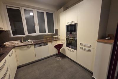 3 camere-107 mp, situat intr-o vila, loc de parcare, centrala gaz - 11
