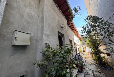 Vanzare casa 5 camere | Piata Alba Iulia - Popa Nan | teren 232 mp proprietate | - 1