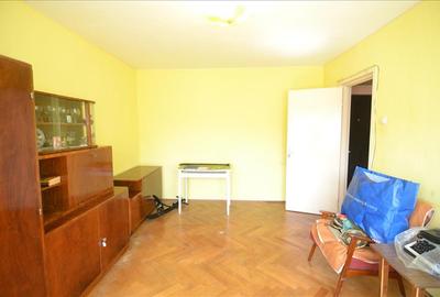 Vanzare garsoniera decomandata Astra- Planete - 2