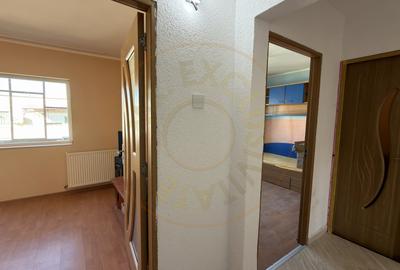 Apartament 3 camere decomandat Etaj IV, MV1 - Str.Titulescu 16 - Carei - 8
