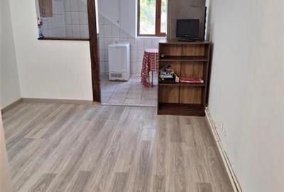 Garsonieră nedecomandată în Nicolina