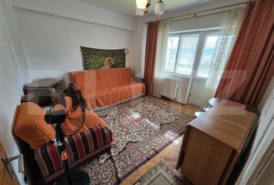 Apartament de vânzare cu 3 camere, Dva. Nord - Zalău - 2
