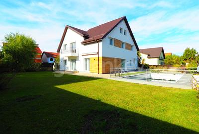 Vilă impecabila cu 7 camere, piscina exclusiva - 1
