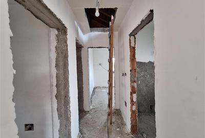 Casa 3 dormitoare, zona Margineni - 15