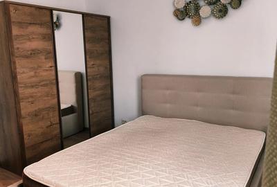Apartament cu 2 camere decomandat, mobilat în Păcii