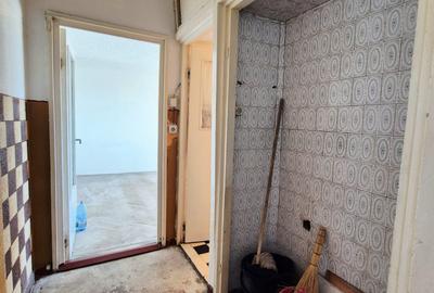 Apartament 3 camere de vânzare | Km 4-5 - 9