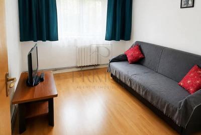 Apartament cu 4 camere decomandat în Lipovei