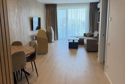 Apartament cu 3 camere decomandat în Sisești