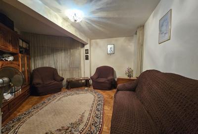 Apartament 4 camere, etaj 2 zona Ion Creanga - 2