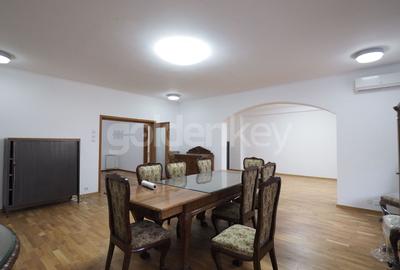 Apartament generos cu 9 camere | langa metrou si parc | rezidenta/birouri - 2
