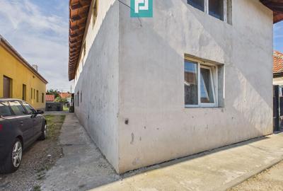 Casă P+E cu două apartamente, zona Drăgășani - 20