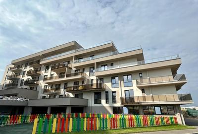 Apartament cu 2 camere semidecomandat în Florești