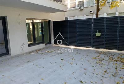 Timpuri Noi- spatiu 2 camere si curte - 3