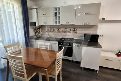 Apartament cu 3 camere semidecomandat, mobilat în Șelimbăr