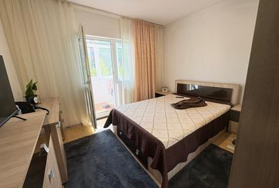 Apartament cu 2 camere decomandat, mobilat în Cornitoiu