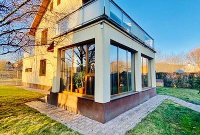Vanzare Vila sau Casa de vacanta 7 camere Teren 1320mp Breaza - 2