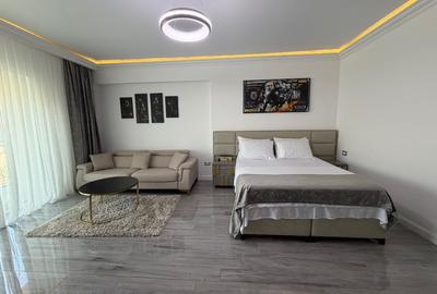 Studio Lux prima linie la mare in White Tower Mamaia - 2