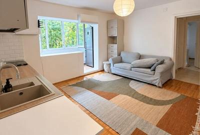 Apartament cu 2 camere semidecomandat, mobilat în Buziașului
