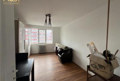 Ap 3 camere decomandat, renovat, balcon închis Zona Piața Decebal - 4
