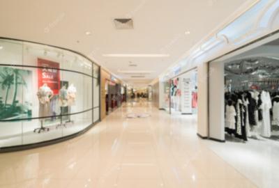 Vindem centru comercial P+2 situat in Arad pe Bdul Revolutiei - 1