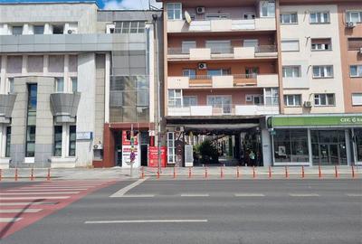 Spatiu Parter Ultracentral 335 Mp - 1