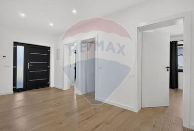 CASĂ MODERNĂ 2022 | 5 CAMERE |  FÂNTÂNELE - 6