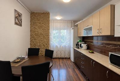 Apartament spatios cu 4 camere, zona centrala Apahida - 3