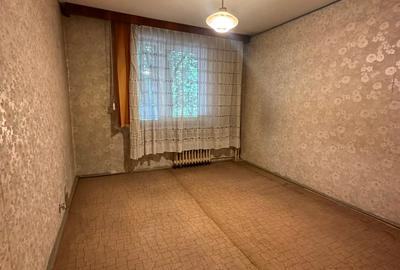Apartament 4 camere Teiul Doamnei-etaj 1-an 1984 - 3