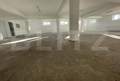 Spațiu comercial, de 259.00 mp, în Industrială