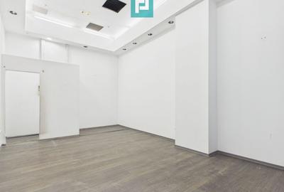 Spațiu comercial/de birouri/showroom în Arad - 5
