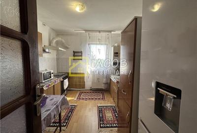 Apartament 3 camere decomandate – Str. Metalurgiei, Bacău - 10
