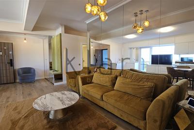 Apartament cu 3 camere semidecomandat, mobilat în Bună Ziua