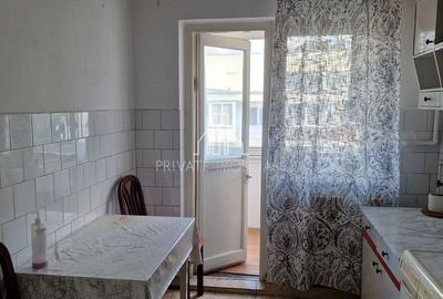 Apartament 3 camere De Inchiriat, Zona 7 Noiembrie, langa Piata/Profi - 2
