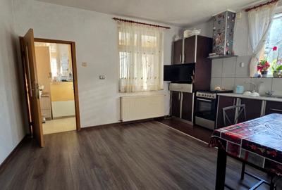 Otopeni  Casa P+M/ teren 878 mp gradina matura - 8
